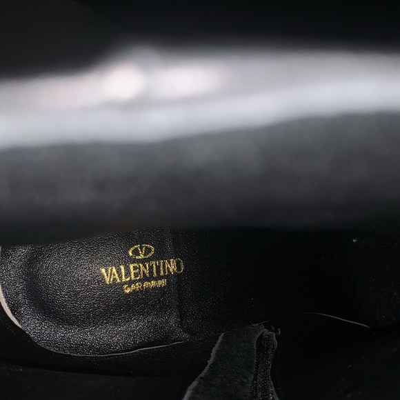 Replica Valentino Garavani  leather logo boots - Picture 15 of 15